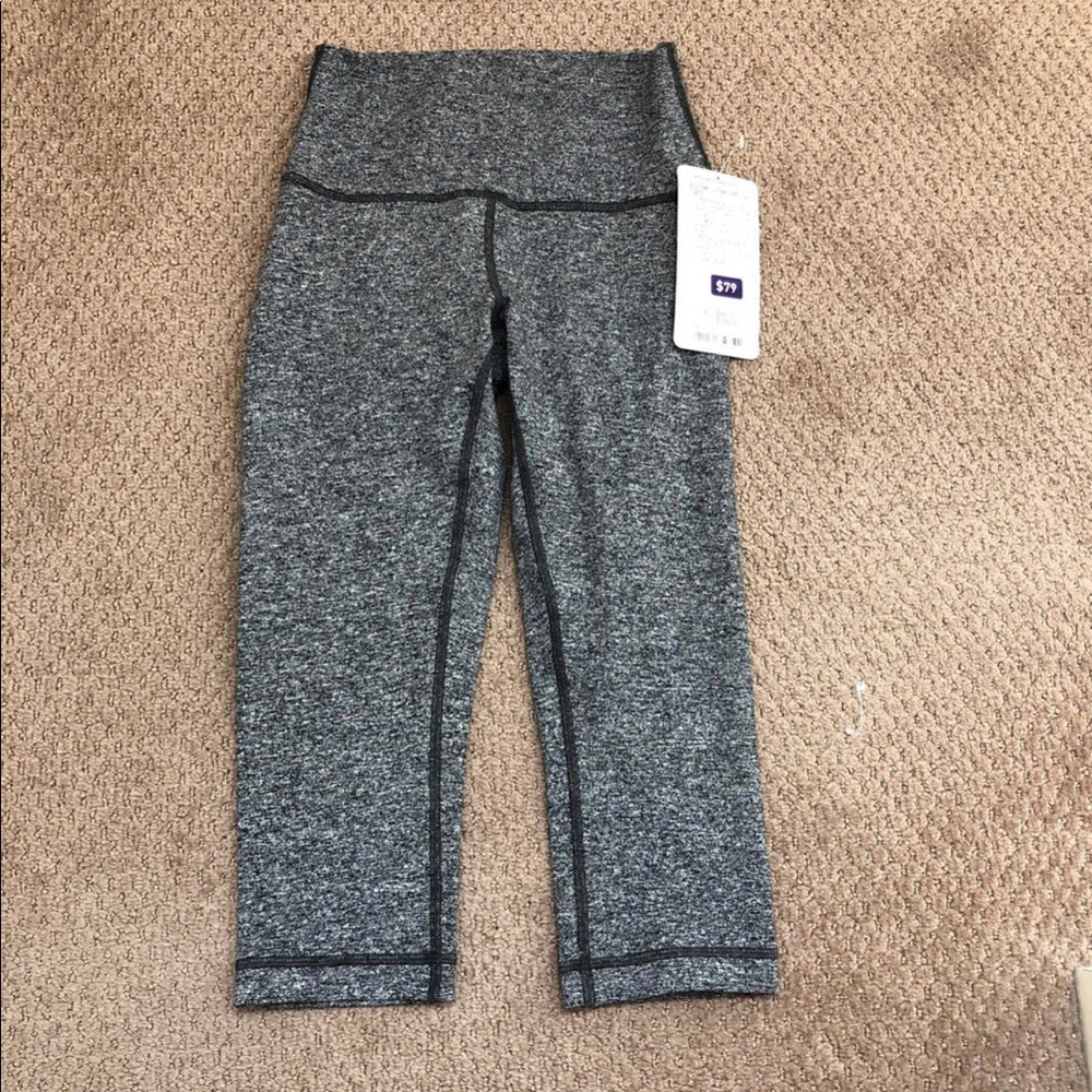 Lululemon Wunder Under HR 1/2 Tight